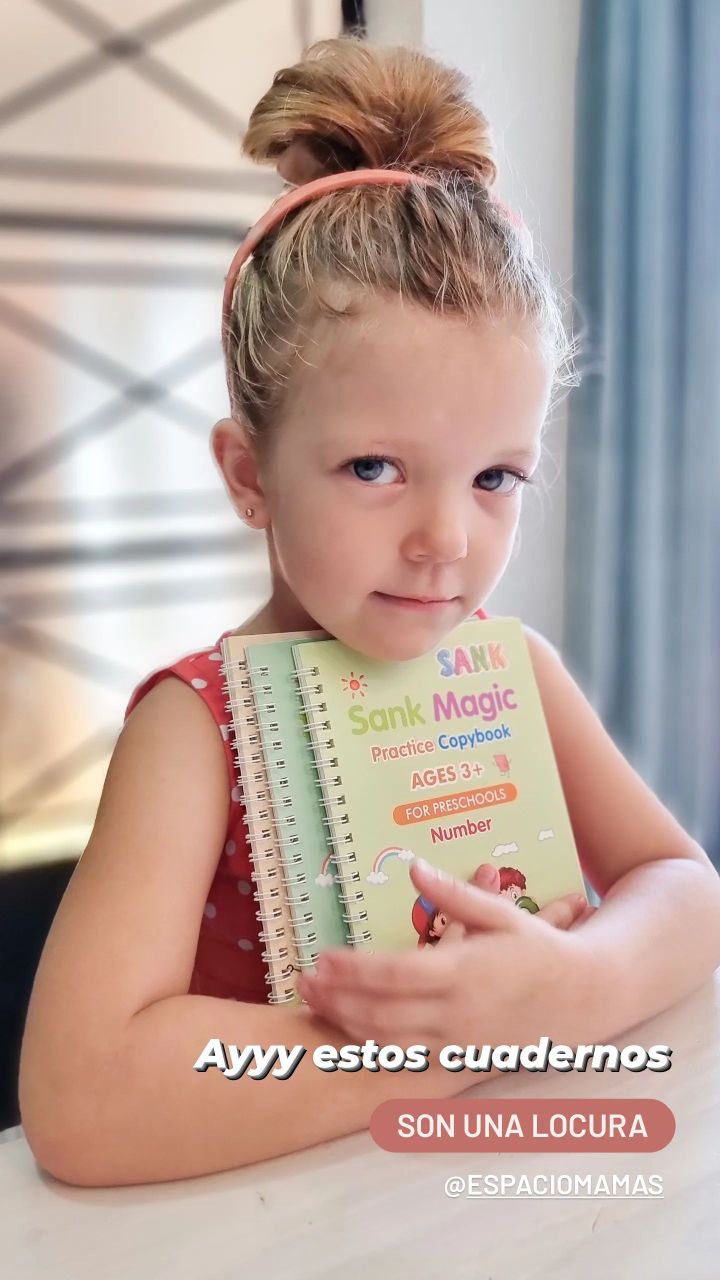 Cuaderno Mágico - Set de 4 cuadernos contenidos en INGLES